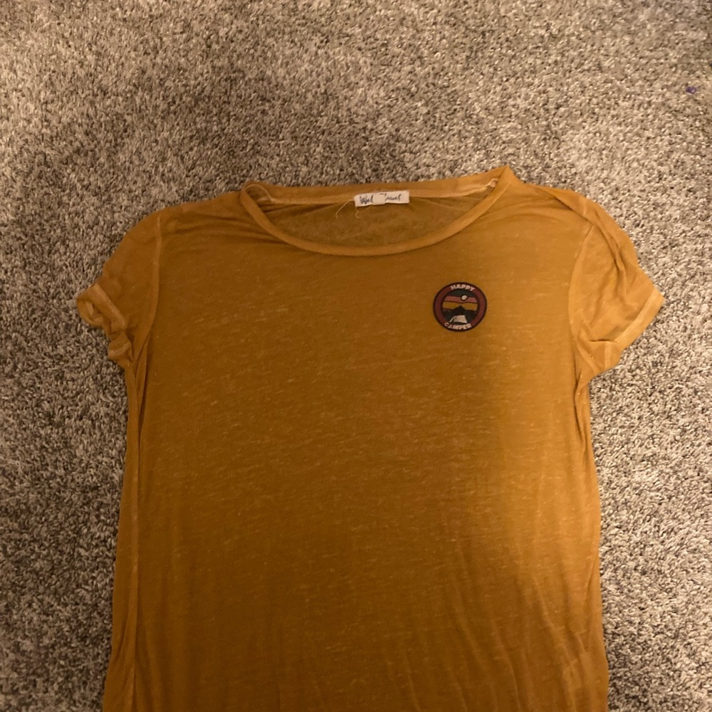 yellow short sleeve